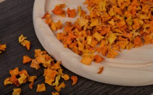 Dehydrated pumpkin flakes / Dried pumpkin flakes