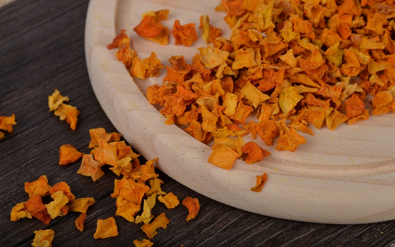 Dehydrated pumpkin flakes / Dried pumpkin flakes